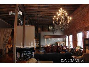 28 West Main Street - Photo 9