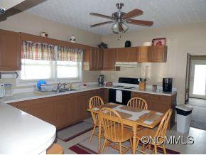 141 Edwards Avenue - Photo 3