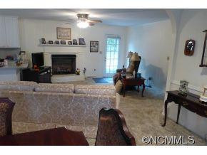179 Trailwood Drive - Photo 3