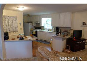 179 Trailwood Drive - Photo 4