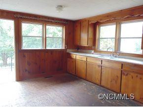 215 Emory Avenue - Photo 5
