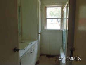 215 Emory Avenue - Photo 10
