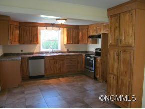 659 Alexander Rd - Photo 3
