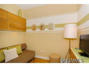 60 North Market, Unit #402 - Photo 16