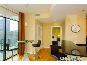 60 North Market, Unit #402 - Photo 8