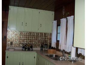 373 Savannah Drive - Photo 9