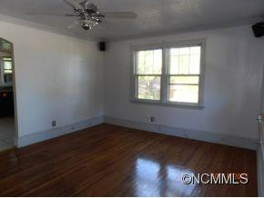 2613 Rolfe Street - Photo 4
