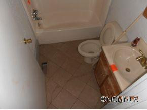 2613 Rolfe Street - Photo 7