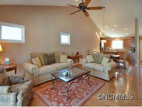 137 Charlestown Drive - Photo 5