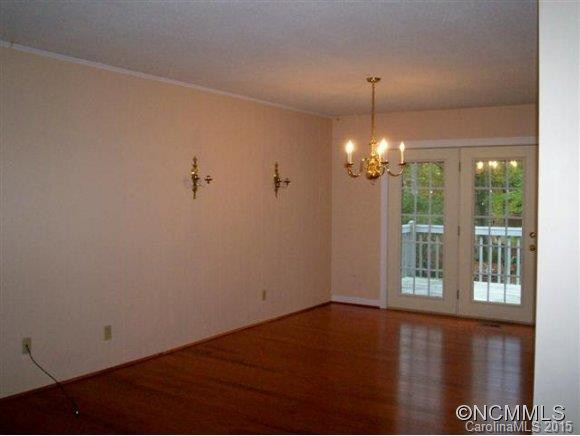 211 Kings Creek Road - Photo 4