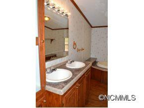 105 Falcon Crest - Photo 8