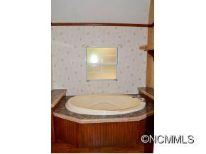 105 Falcon Crest - Photo 9