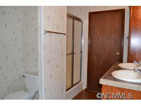 105 Falcon Crest - Photo 10