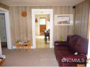 2 STRATFORD DRIVE - Photo 4