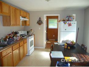 2 STRATFORD DRIVE - Photo 5