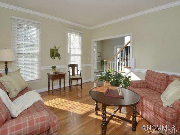 49 Glen Cove Drive - Photo 4