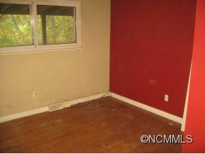  - Photo 2