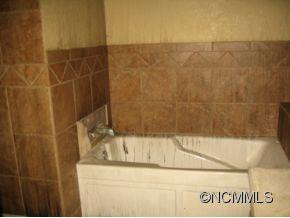  - Photo 6