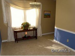 1601 Abbey Circle - Photo 4