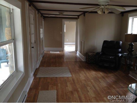 9 Dyer - Photo 6