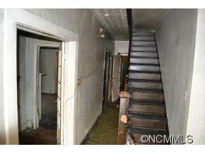 21 Ridge Street - Photo 2