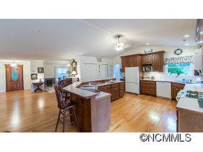 260 Hawksnest Drive - Photo 4