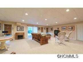 260 Hawksnest Drive - Photo 9