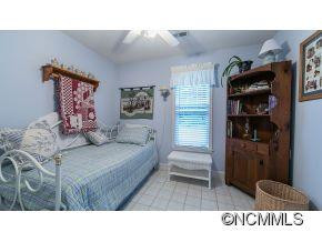 260 Hawksnest Drive - Photo 10