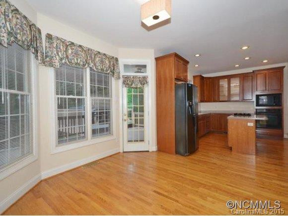 10 MANNINGFIELD DR - Photo 12