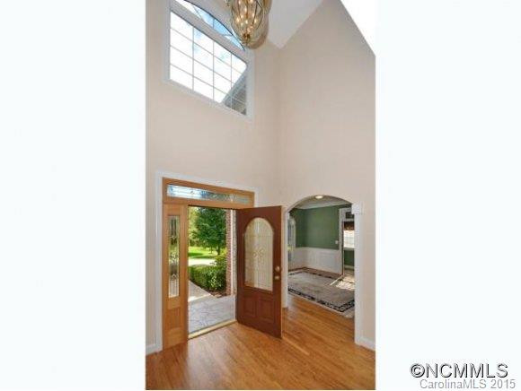10 MANNINGFIELD DR - Photo 3