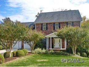 22 HUNTINGTON CHASE DRIVE