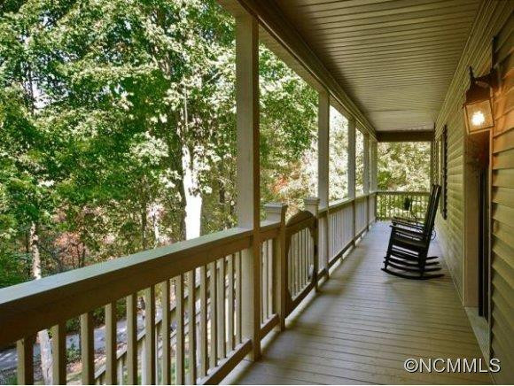 19 GENTLEWOOD TRAIL - Photo 3