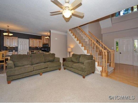 19 GENTLEWOOD TRAIL - Photo 8