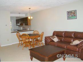 137 Colony Drive - Photo 4