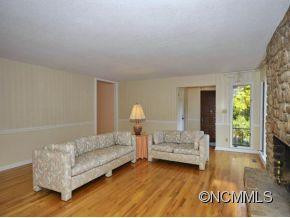 399 LAKESHORE DRIVE - Photo 5