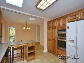 399 LAKESHORE DRIVE - Photo 8