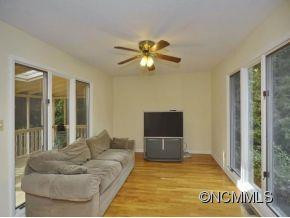 399 LAKESHORE DRIVE - Photo 9