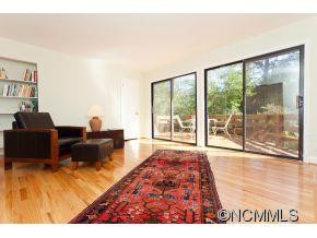 183 South Delano - Photo 3