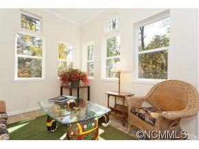 183 South Delano - Photo 9