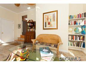 183 South Delano - Photo 10