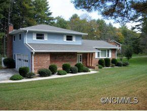 102 E. Whisperwood Circle
