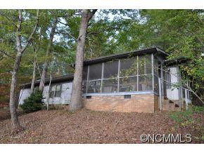 207 Lillians Dr