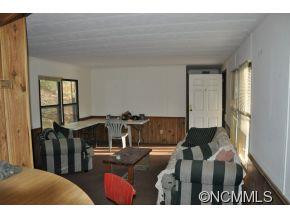 207 Lillians Dr - Photo 8