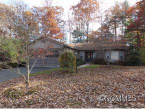 7 Bay Hill Court