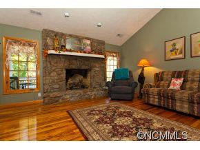 102 Littlefield Drive - Photo 5