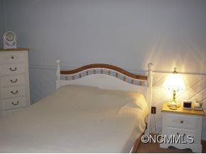 675 COUNTRY CLUB DRIVE - Photo 15