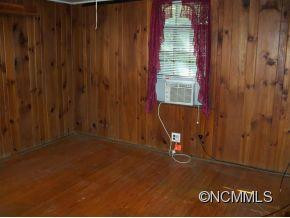 1301 Markham Road - Photo 14