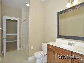 4 HOOLET CT. - Photo 12