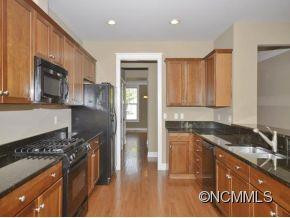 4 HOOLET CT. - Photo 6