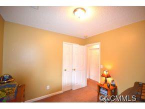 440 Meadowlark Lane - Photo 14